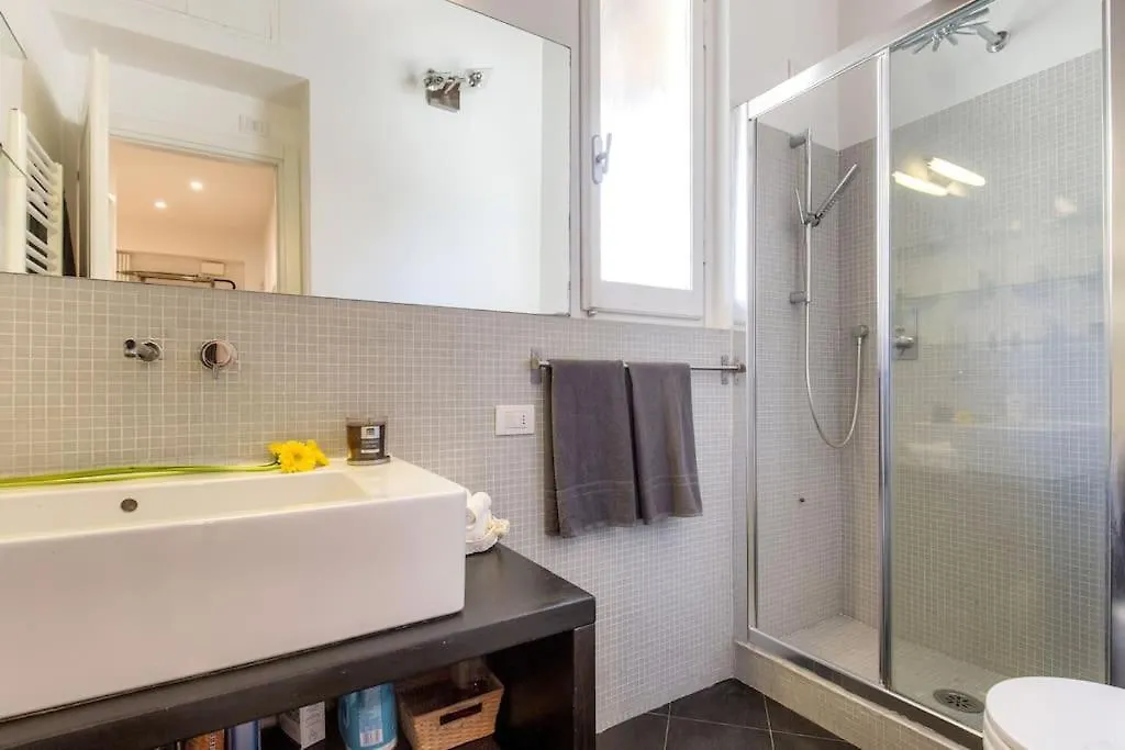 Florence Apartment Romantic View Italy